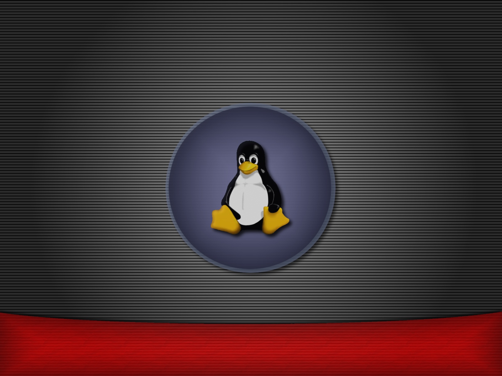 Пингвин linux на черном фоне